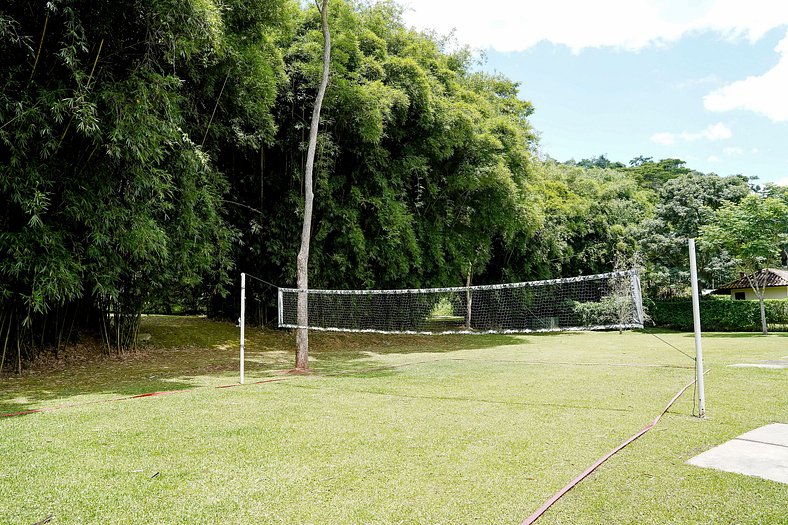 Refúgio na Serra - Casa 3 suítes em Condomínio