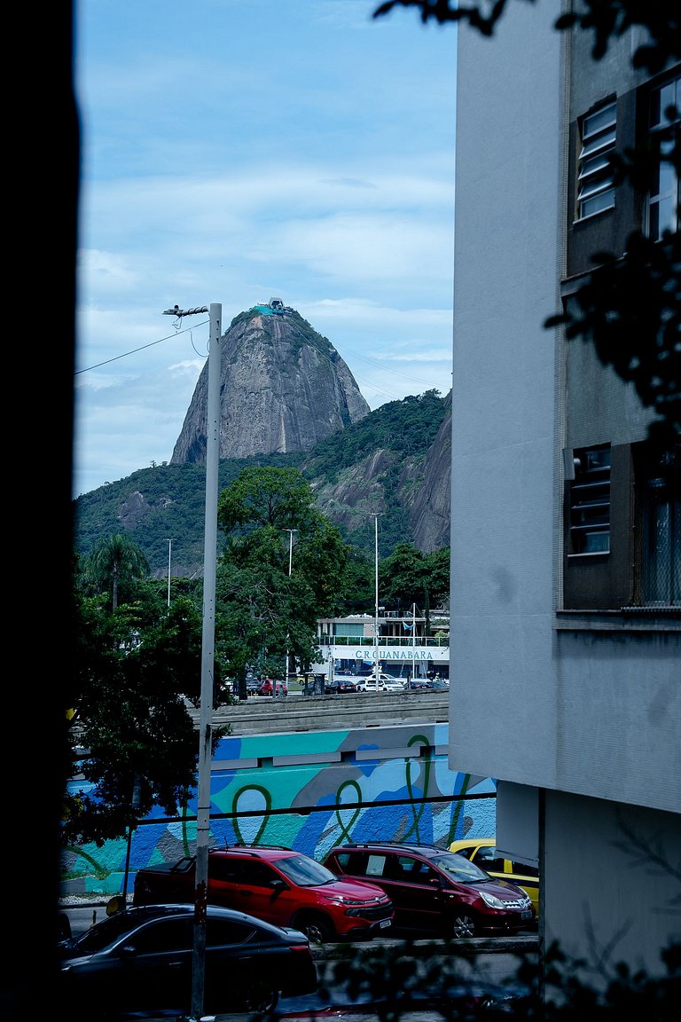 Studio 200m do metrô na Praia de Botafogo